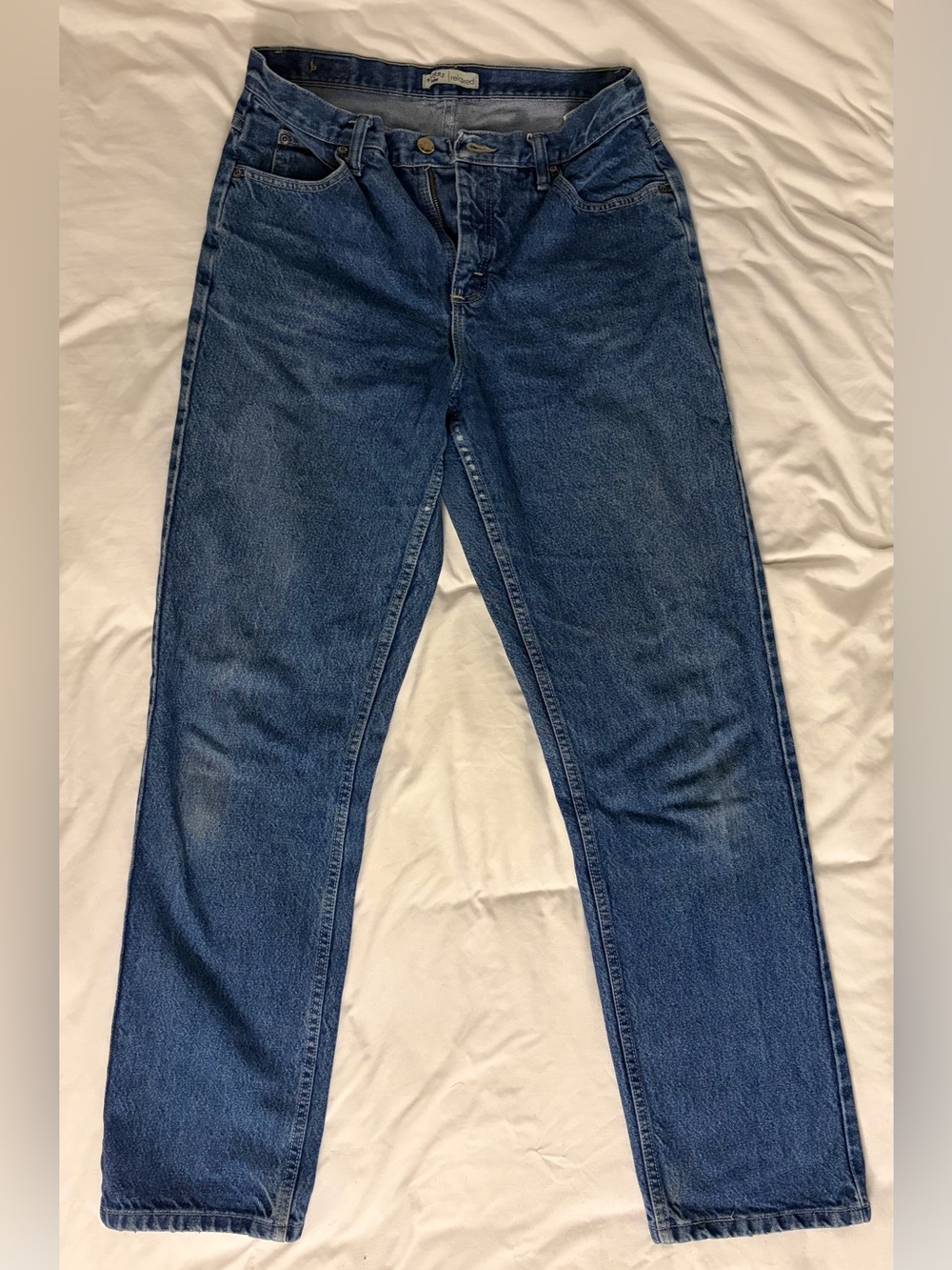 Classic Straight-Leg Jeans in Dark Blue
